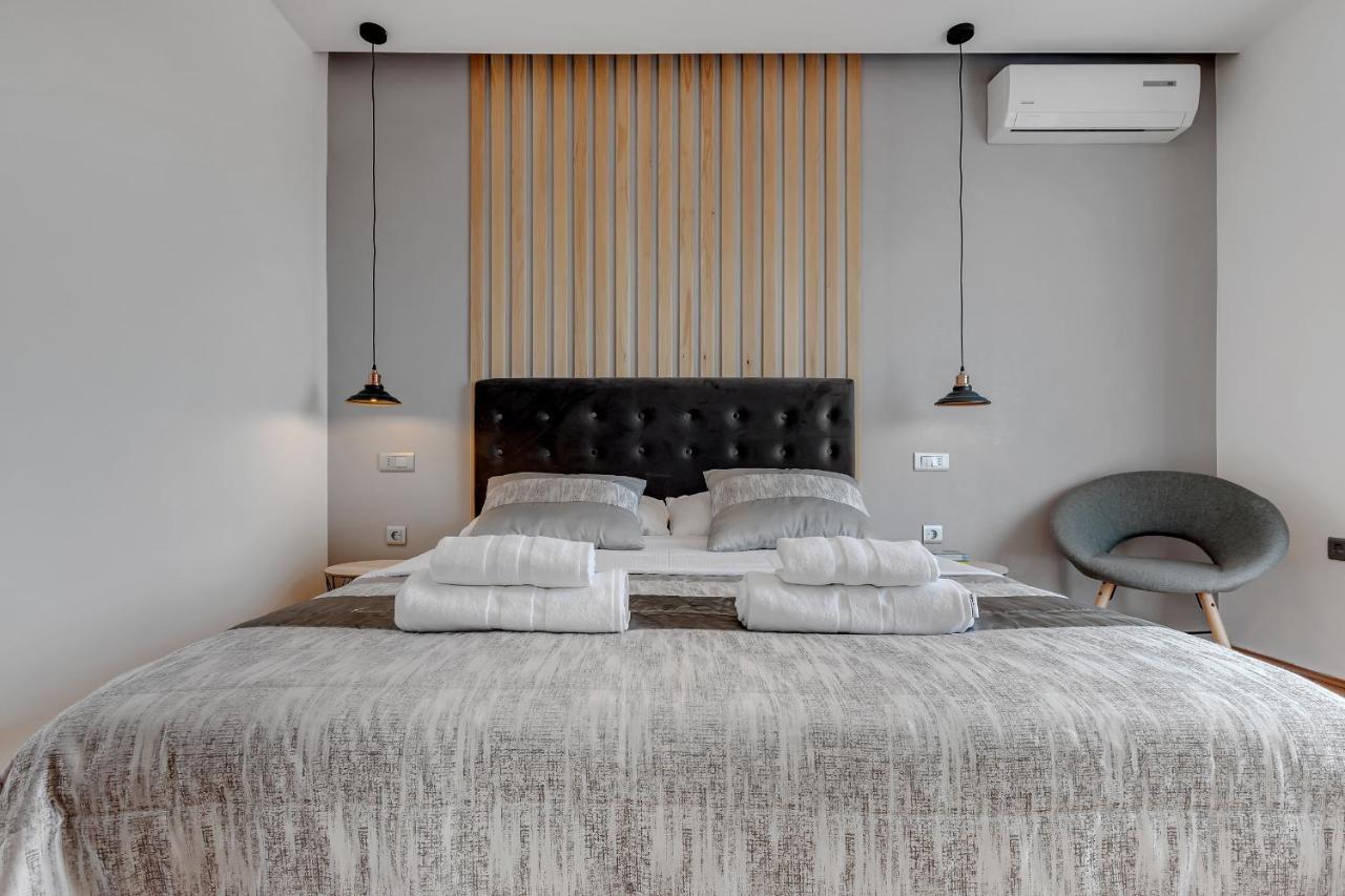 Apartments Rose Baška Voda Dış mekan fotoğraf